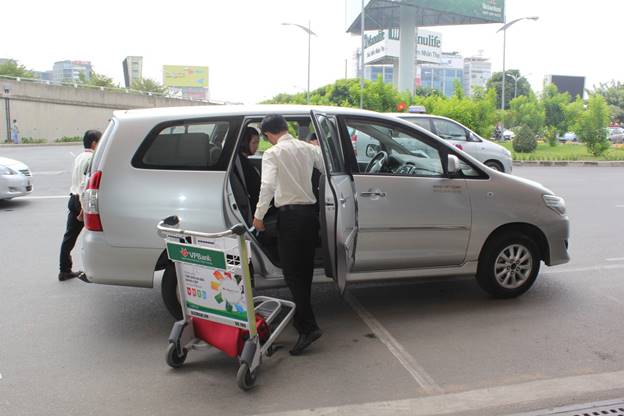 Nội bài là nơi tập trung hàng nghìn lượt taxi mỗi ngày